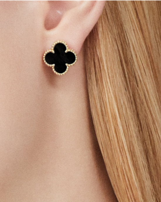  Van Cleef & Arpels  ALHAMBRA VCARA44200 Earrings