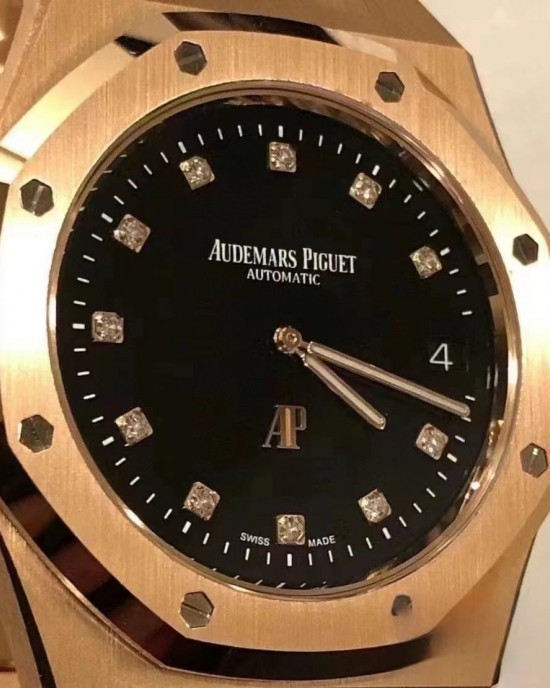 Audemars Piguet  Royal Oak  15207OR.OO.1240OR.01