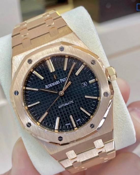 Audemars Piguet  Royal Oak  15500OR.OO.1220OR.01