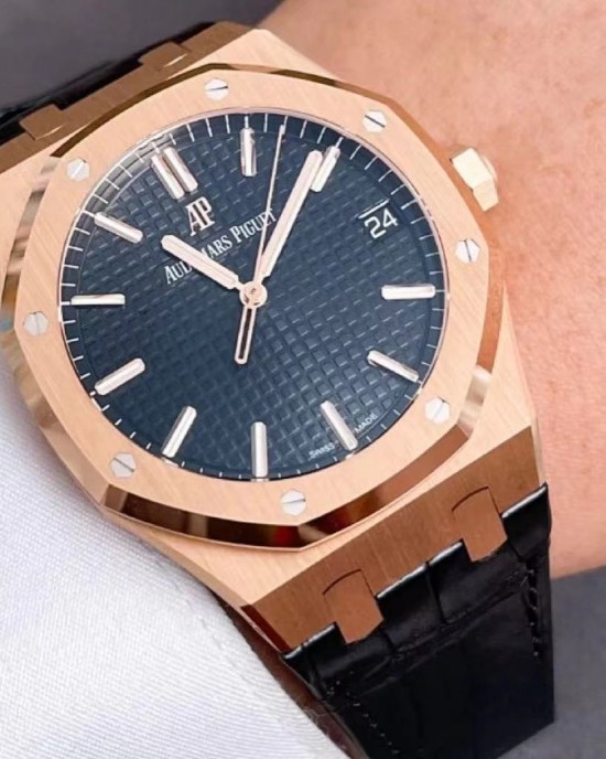 Audemars Piguet  Royal Oak  15500OR.OO.D002CR.01