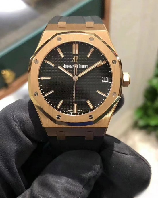 Audemars Piguet  Royal Oak  15500OR.OO.D002CR.01