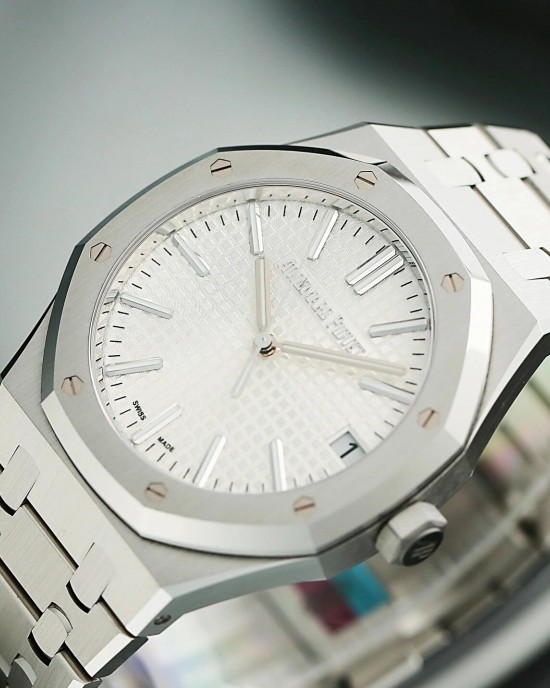 Audemars Piguet  Royal Oak  15550ST.OO.1356ST.01