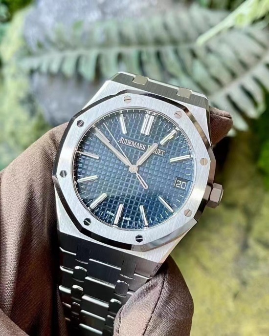 Audemars Piguet  Royal Oak  15550ST.OO.1356ST.06