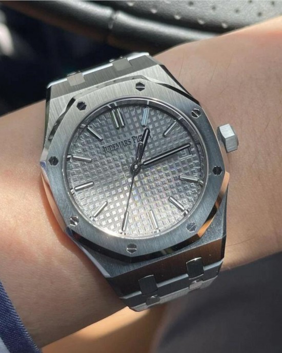 Audemars Piguet  Royal Oak  15550ST.OO.1356ST.07