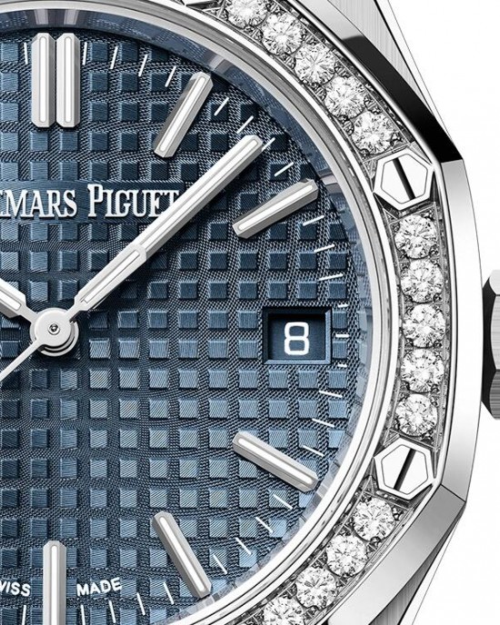 Audemars Piguet  Royal Oak  15551ST.ZZ.1356ST.05