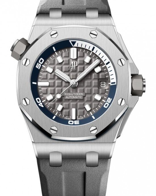 Audemars Piguet  Royal Oak  15720ST.OO.A009CA.01