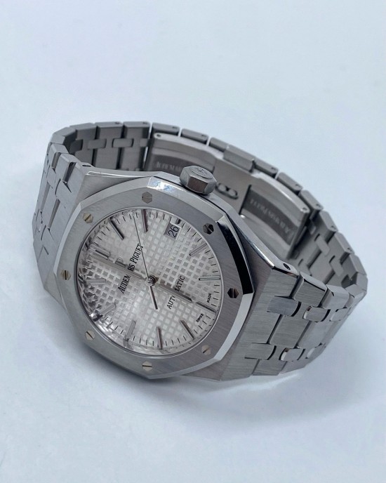 Audemars Piguet  Royal Oak  77350ST.OO.1261ST.01