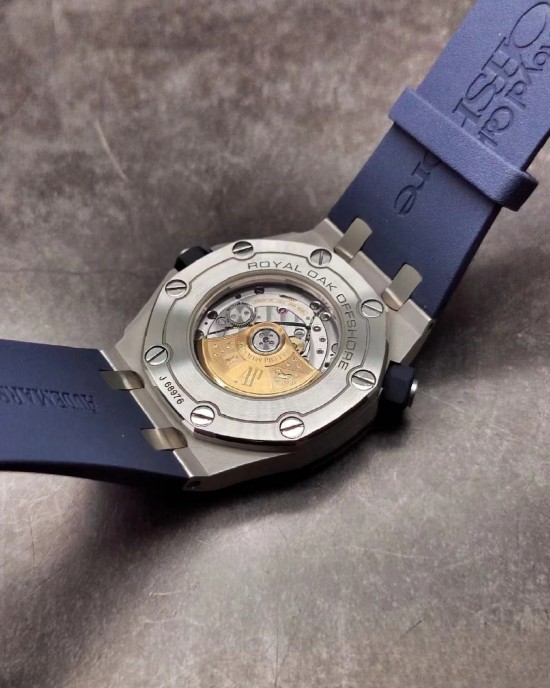 Audemars Piguet  Royal Oak 15710ST.OO.A077CA.01