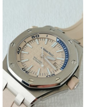 Audemars Piguet  Royal Oak 15710ST.OO.A085CA.01