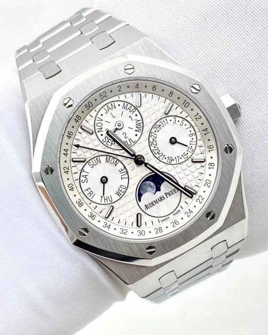 Audemars Piguet  Royal Oak 26574ST.OO.1220ST.001