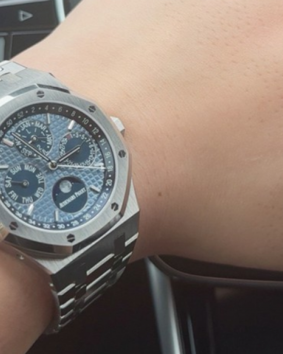 Audemars Piguet  Royal Oak 26574ST.OO.1220ST.02